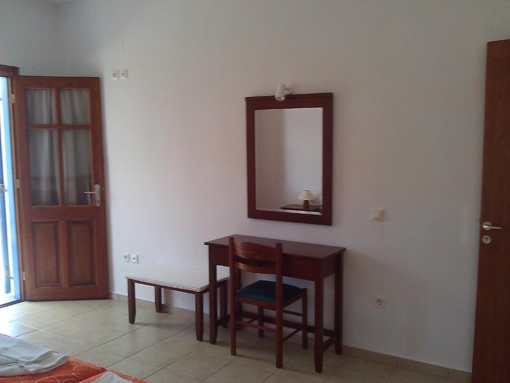 Agnanti Apartments Vathi  Rom bilde